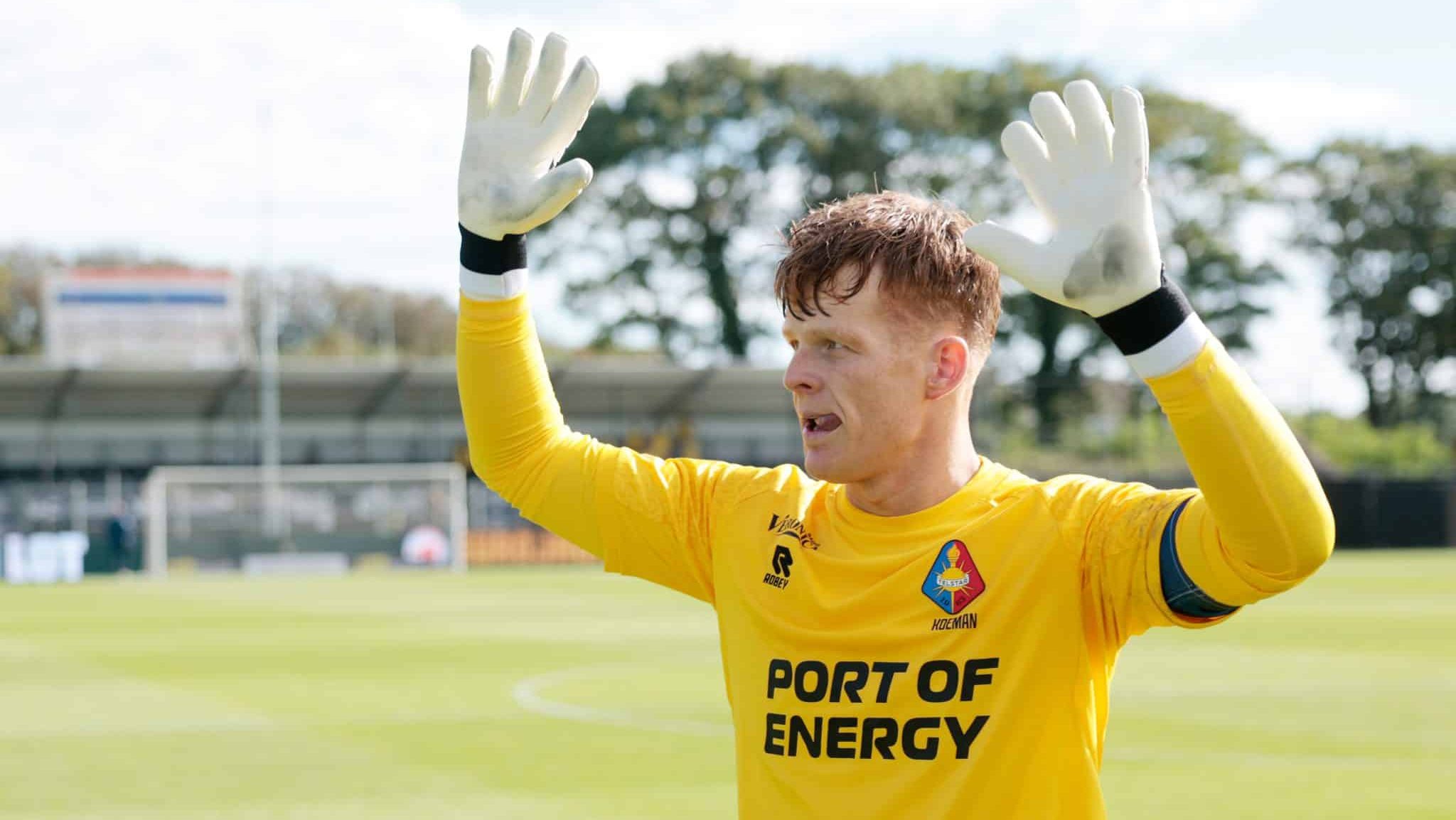 Ronald Koeman Jr é goleiro do Telstar