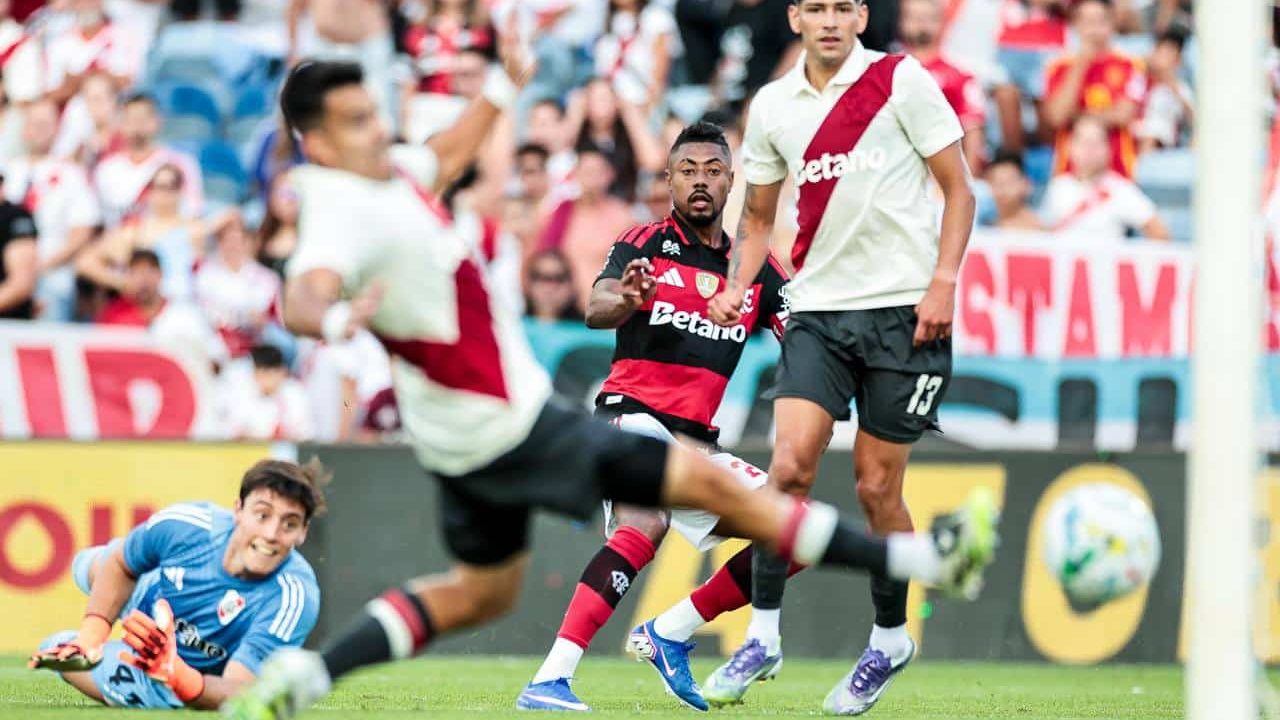 Bruno Henrique Flamengo River Plate