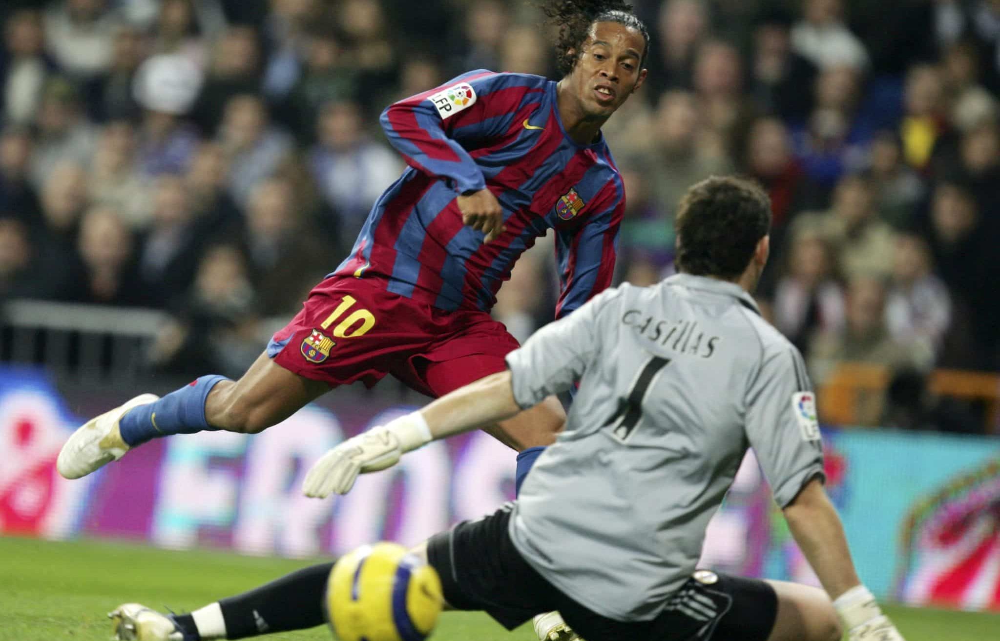 Ronaldinho Gaúcho brilhou no Real Madrid 0 x 3 Barcelona de 2005